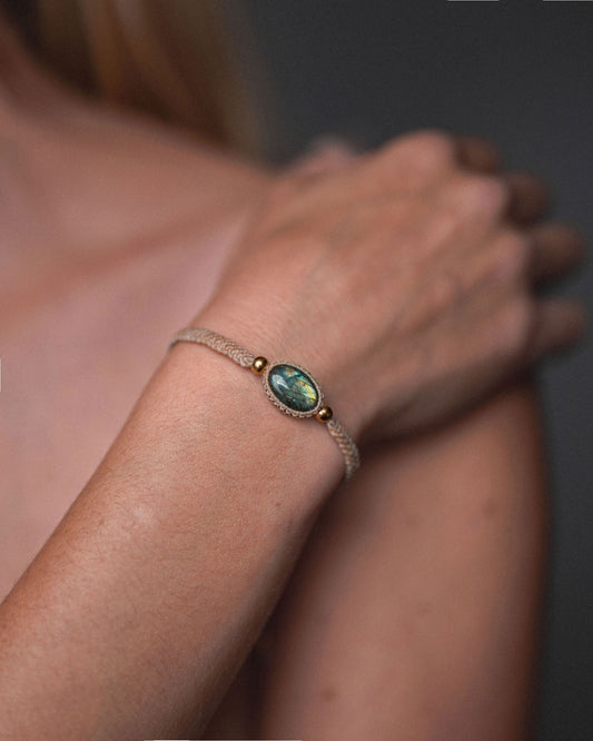Sand & Stone Bracelet - Green Labradorite